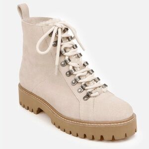 Splendid 🎉HP🎉Karina suede lug platform lace up  booties with fleece tongue.